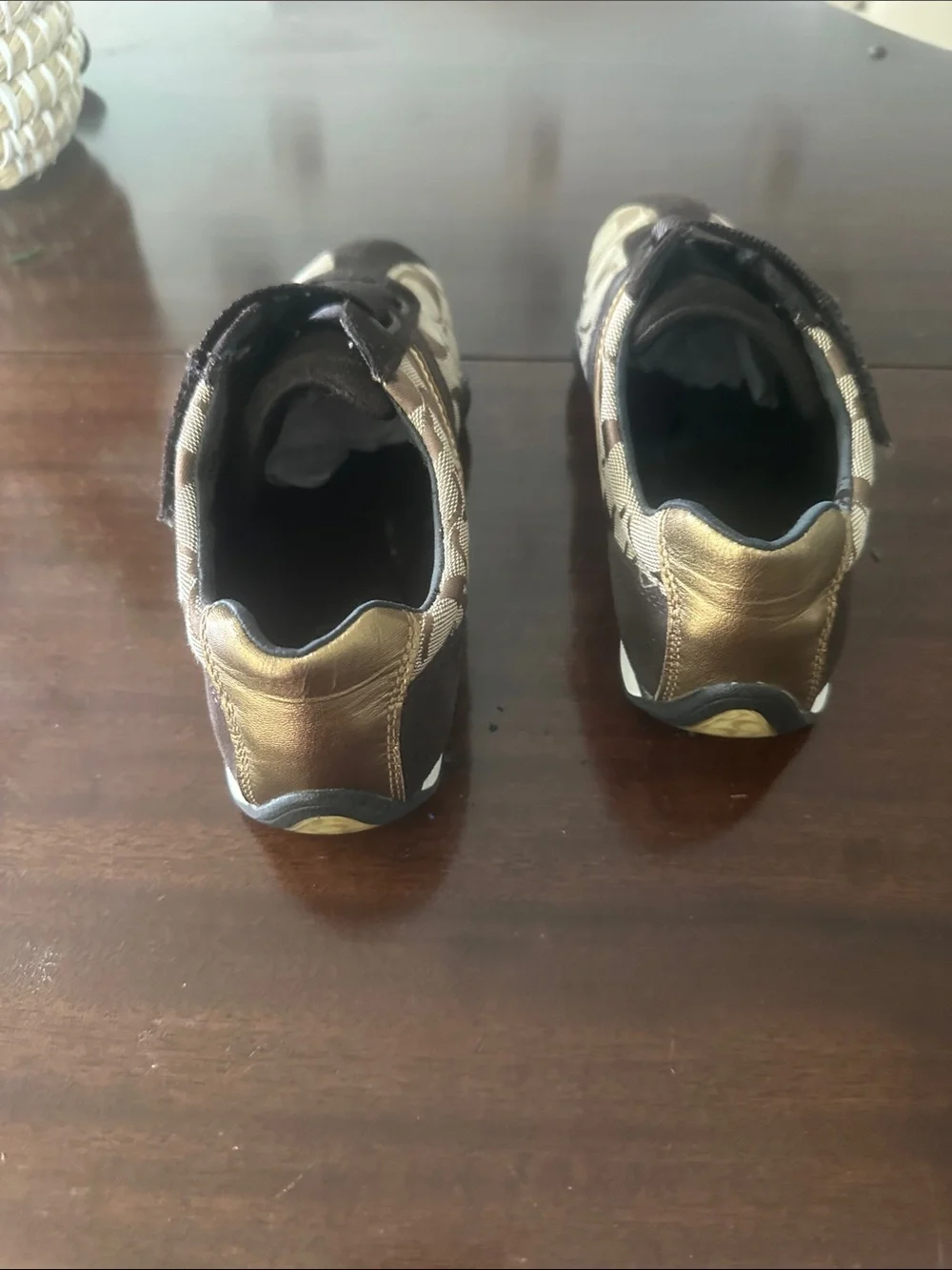 Coach comfortable women’s